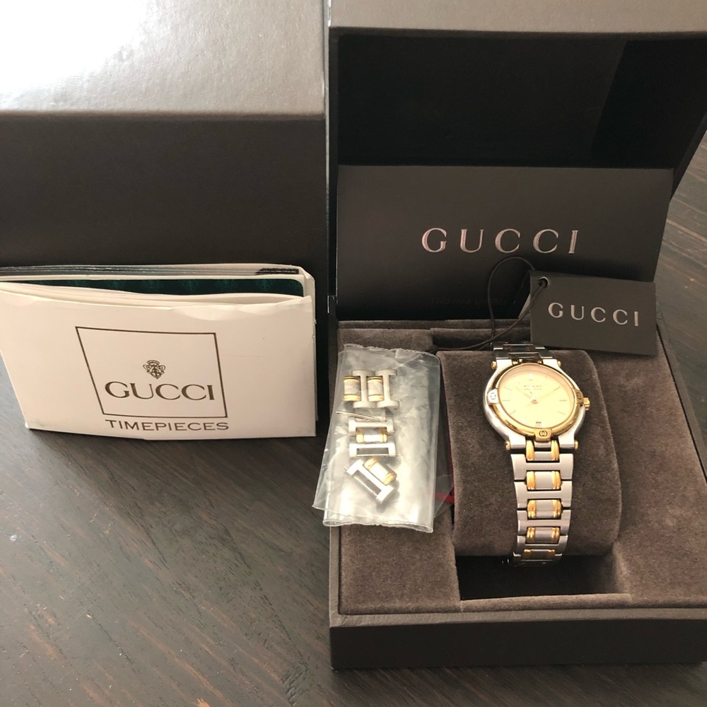 Authentic Gucci Watch - Picture 6 of 8